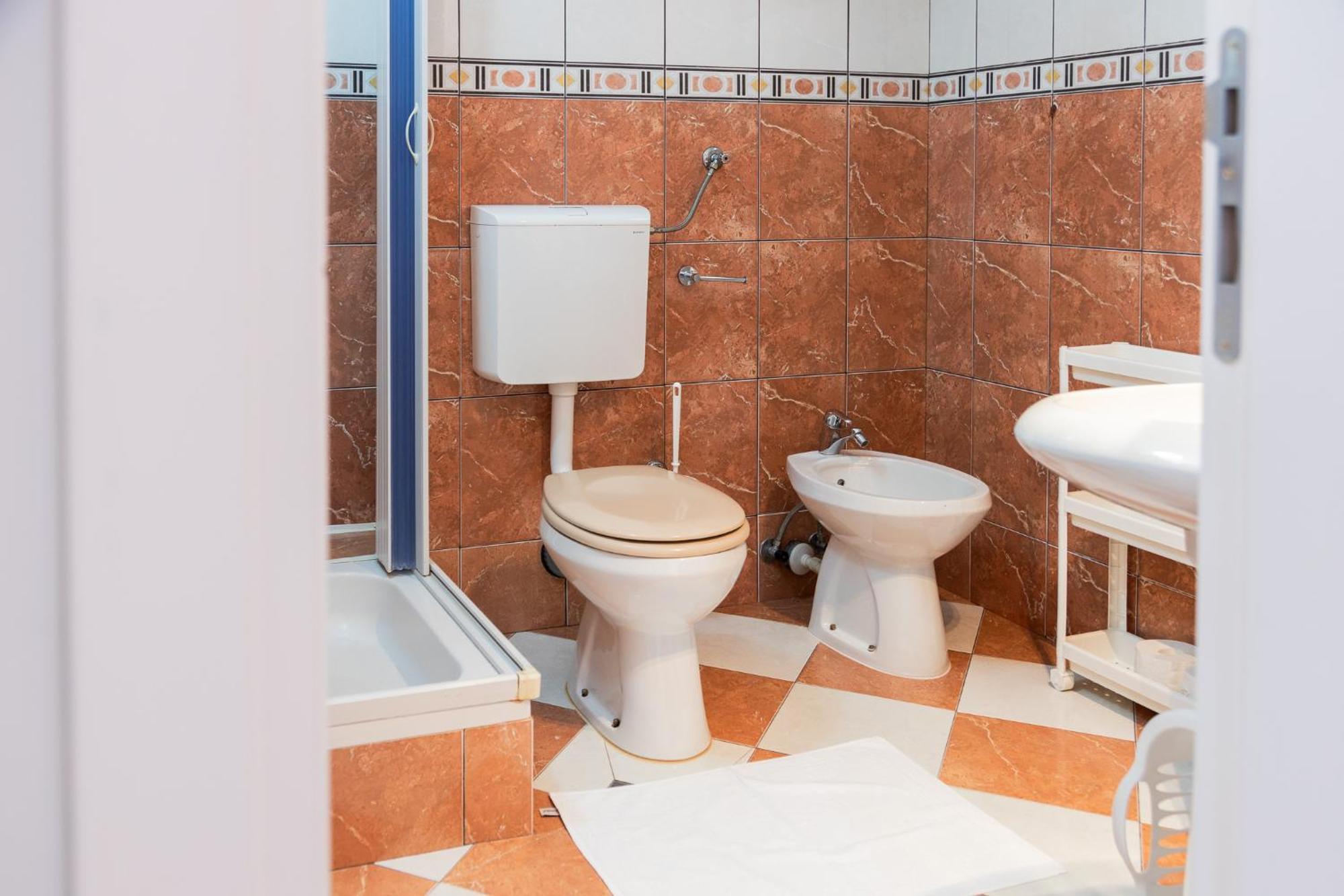 Apartments Djurovic Котор Екстер'єр фото